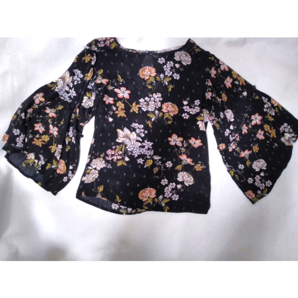 Gypsies & Moondust Floral Blouse